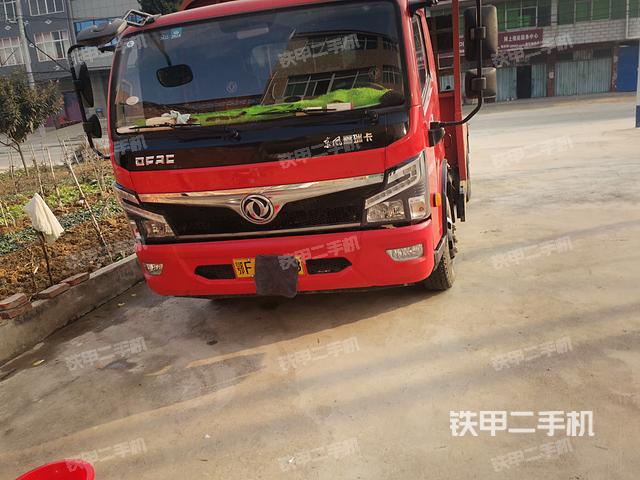 东风4X2平板运输车