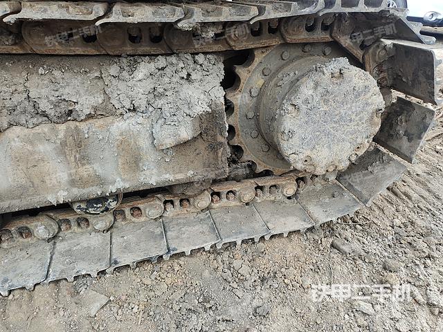 单侧履带整体（整机外观）