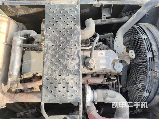 发动机整体俯视（整机外观）