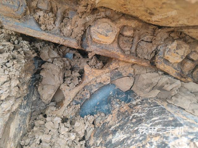 左侧行走马达盖板（行走机构）