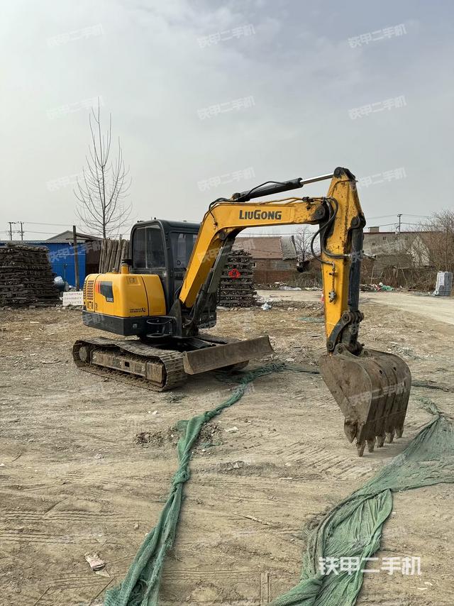 整机右后45°（整机外观）