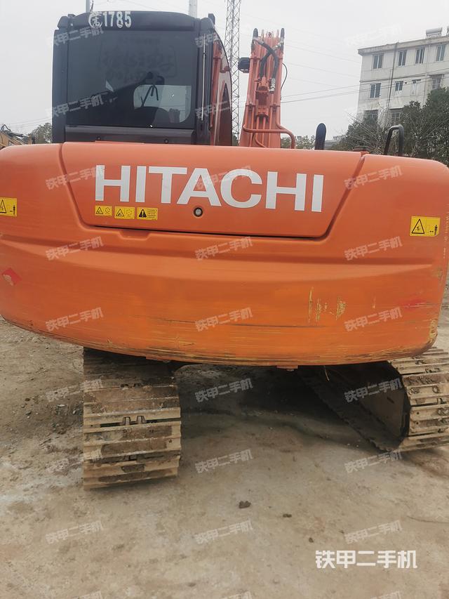 驾驶室顶部（整机外观）