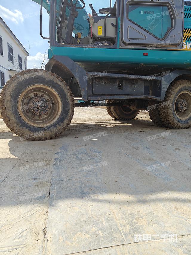 单侧履带整体（整机外观）