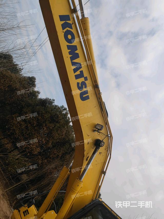 大臂整体 右侧（工作和回转装置）