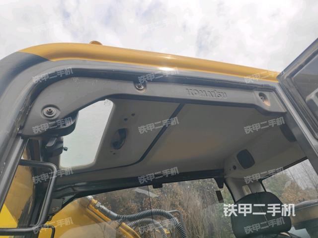 座椅左侧控制台/音响/含左手柄（驾驶室部分）