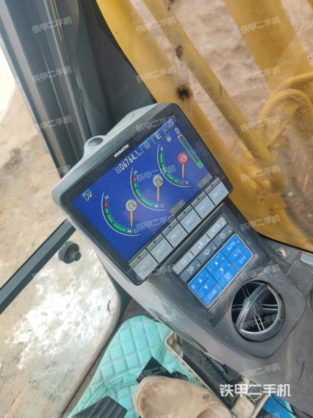 显示屏 （驾驶室部分）