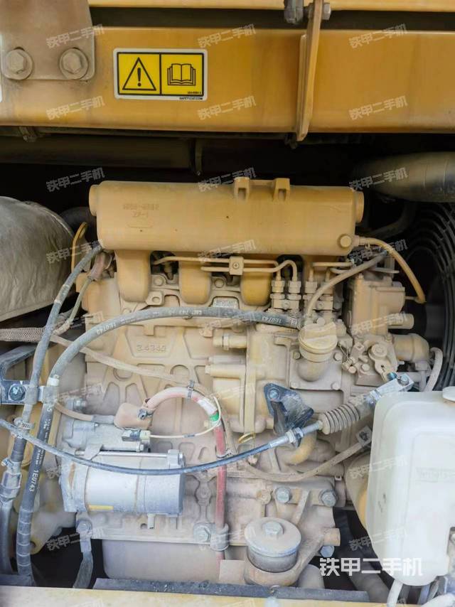 发动机整体俯视（整机外观）