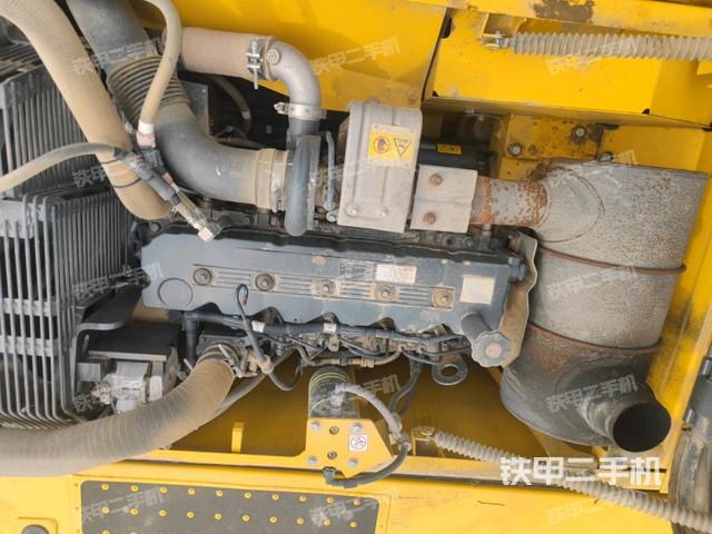 气门室盖螺丝特写（上车部件）