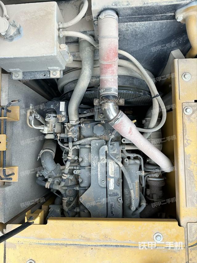 发动机整体俯视（整机外观）