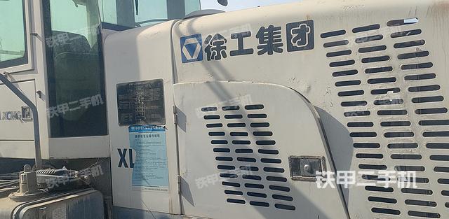 整机左侧（设备外观及核心部件）