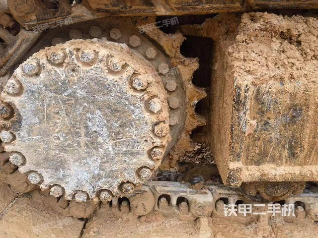 单侧履带整体（整机外观）