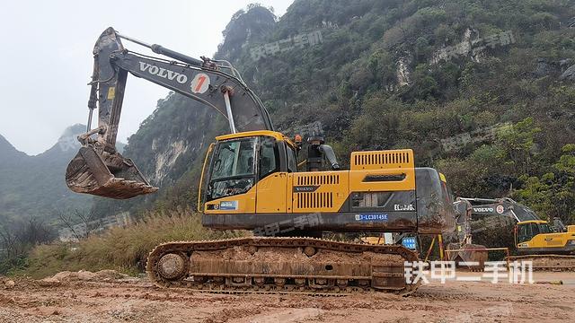 沃尔沃EC380DL挖掘机