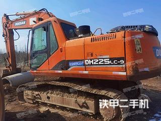 河南-郑州市二手斗山DH215-7挖掘机实拍照片
