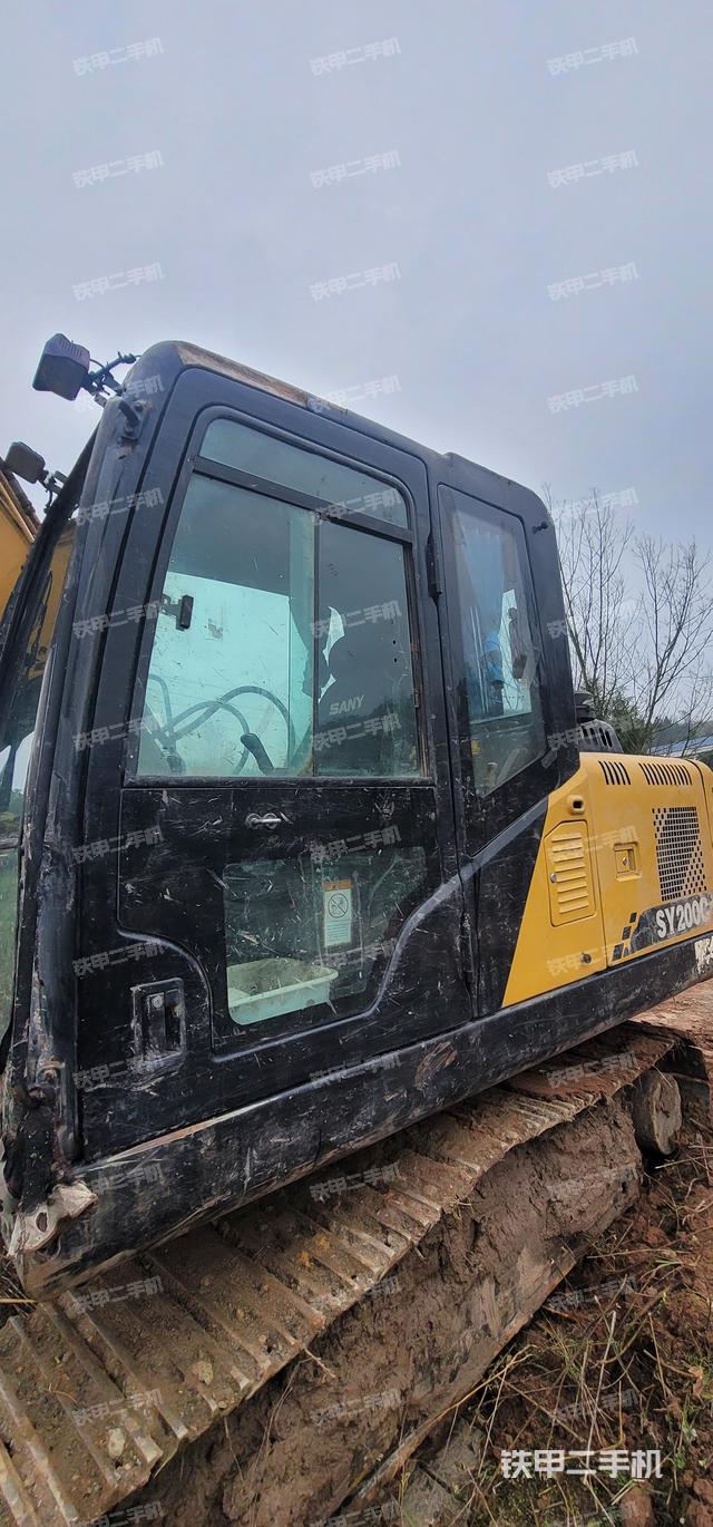 驾驶室整体（整机外观）