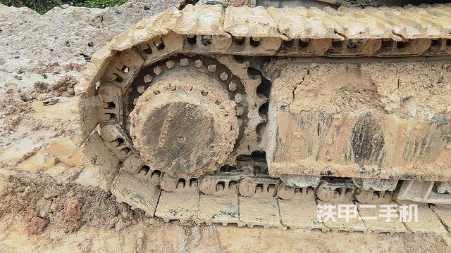 单侧履带整体（整机外观）