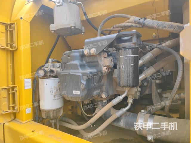 液压泵室（大件舱室）