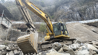 汉中市出售 小松 PC210-8MO 重作业型 挖掘机