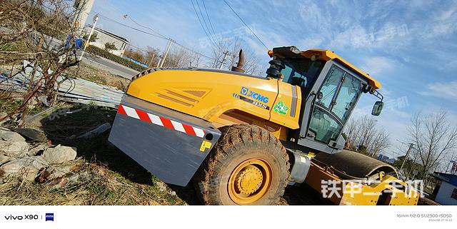 整机右后45°（设备外观及核心部件）