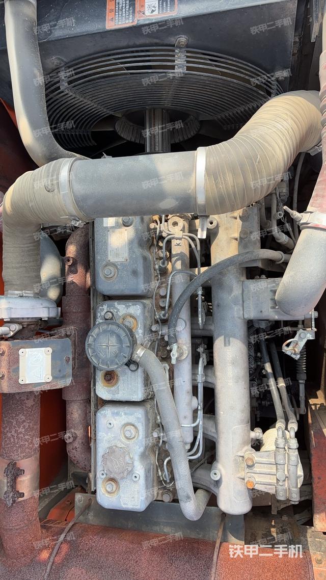 发动机整体俯视（整机外观）