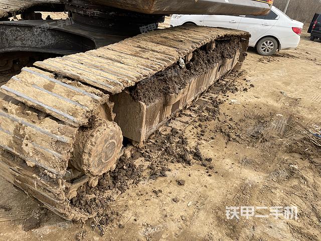 单侧履带整体（整机外观）