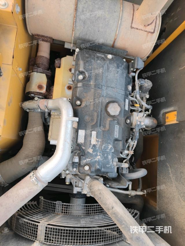 发动机整体俯视（整机外观）