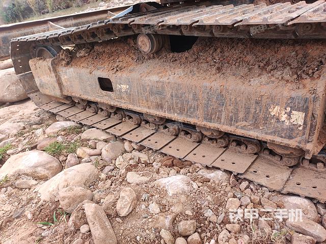 单侧履带整体（整机外观）