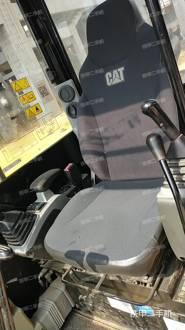 驾驶室整体（整机外观）