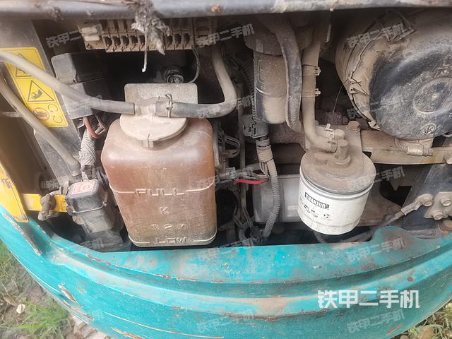 单侧履带整体（整机外观）