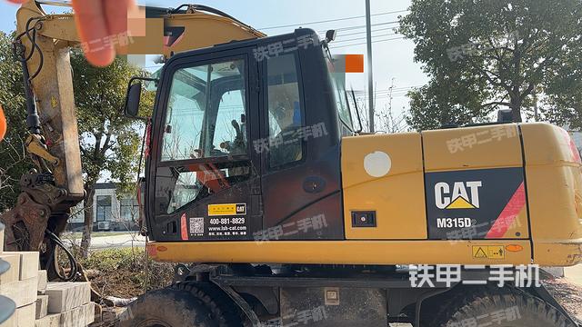 驾驶室整体（整机外观）