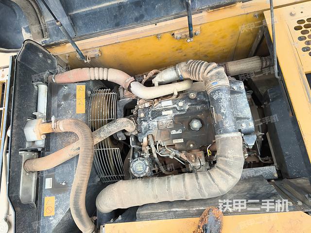 发动机整体俯视（整机外观）