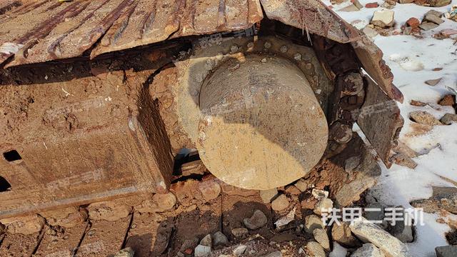 单侧履带整体（整机外观）