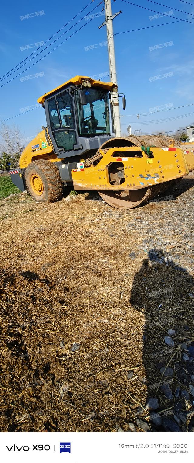 整机右侧（设备外观及核心部件）