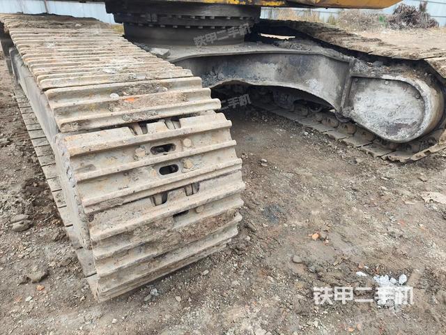 单侧履带整体（整机外观）