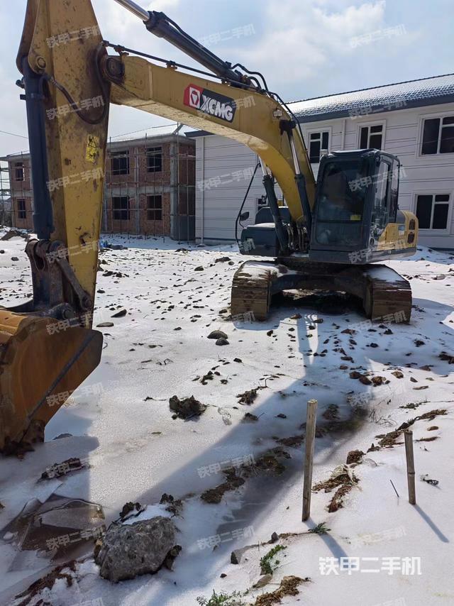 驾驶室整体（整机外观）