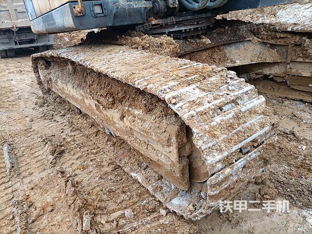 单侧履带整体（整机外观）