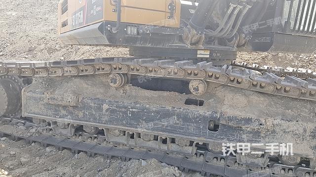 单侧履带整体（整机外观）