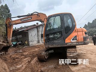 重庆斗山DX75-9CN PLUS挖掘机实拍图片