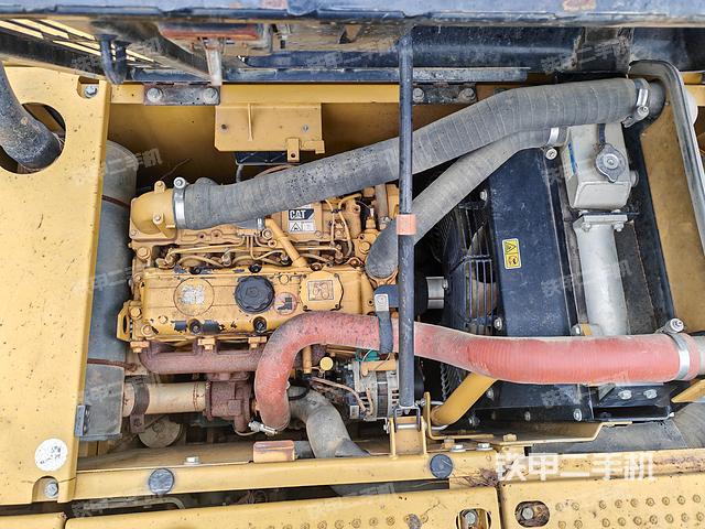 发动机整体俯视（整机外观）