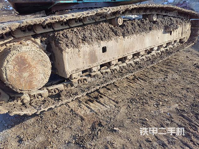 单侧履带整体（整机外观）