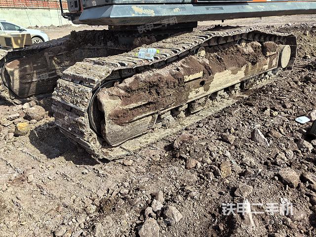 单侧履带整体（整机外观）