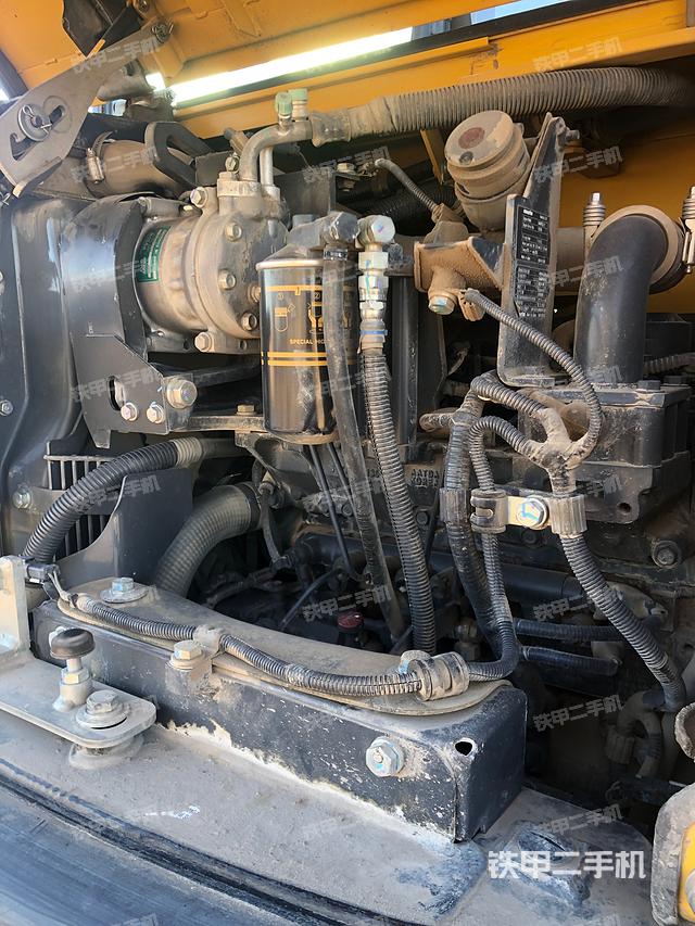 发动机整体俯视（整机外观）