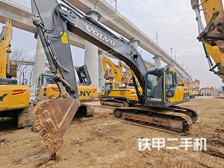 河南-郑州市二手沃尔沃EC210D挖掘机实拍照片