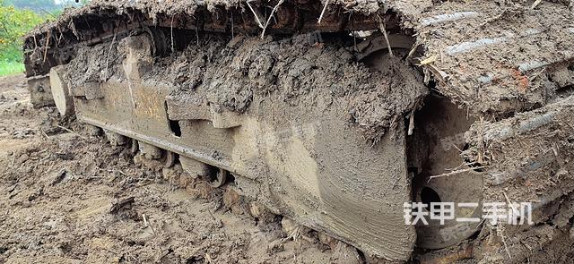 单侧履带整体（整机外观）