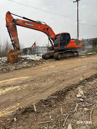 合肥市出售 斗山 DX215-9CN 挖掘机