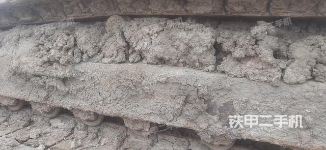 单侧履带整体（整机外观）