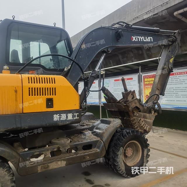 新源XYB75SWX挖掘机