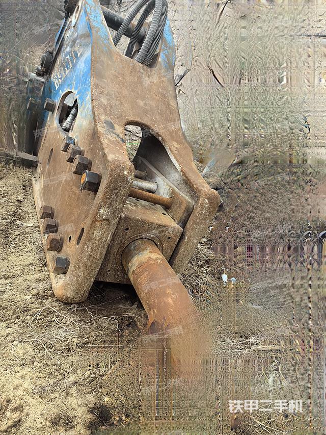 整机左侧（设备外观及核心部件）