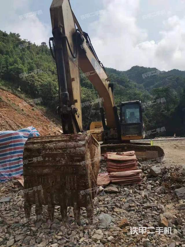 驾驶室整体（整机外观）