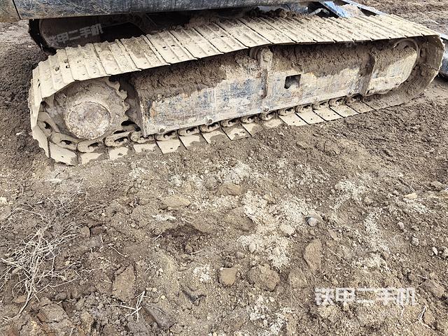 单侧履带整体（整机外观）