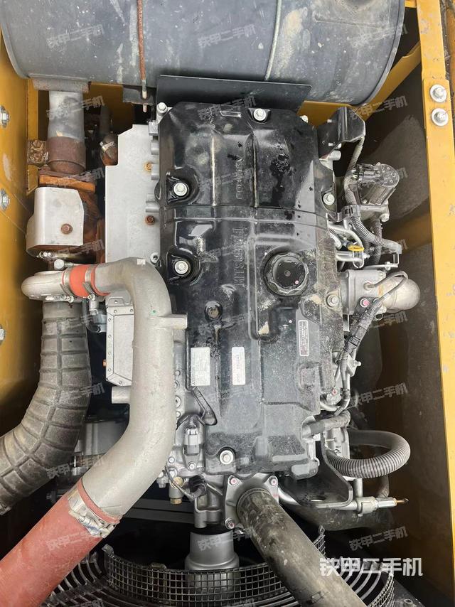 发动机整体俯视（整机外观）